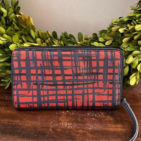 Vera Bradley Wristlet Purse Wallet - Picture 2 of 4